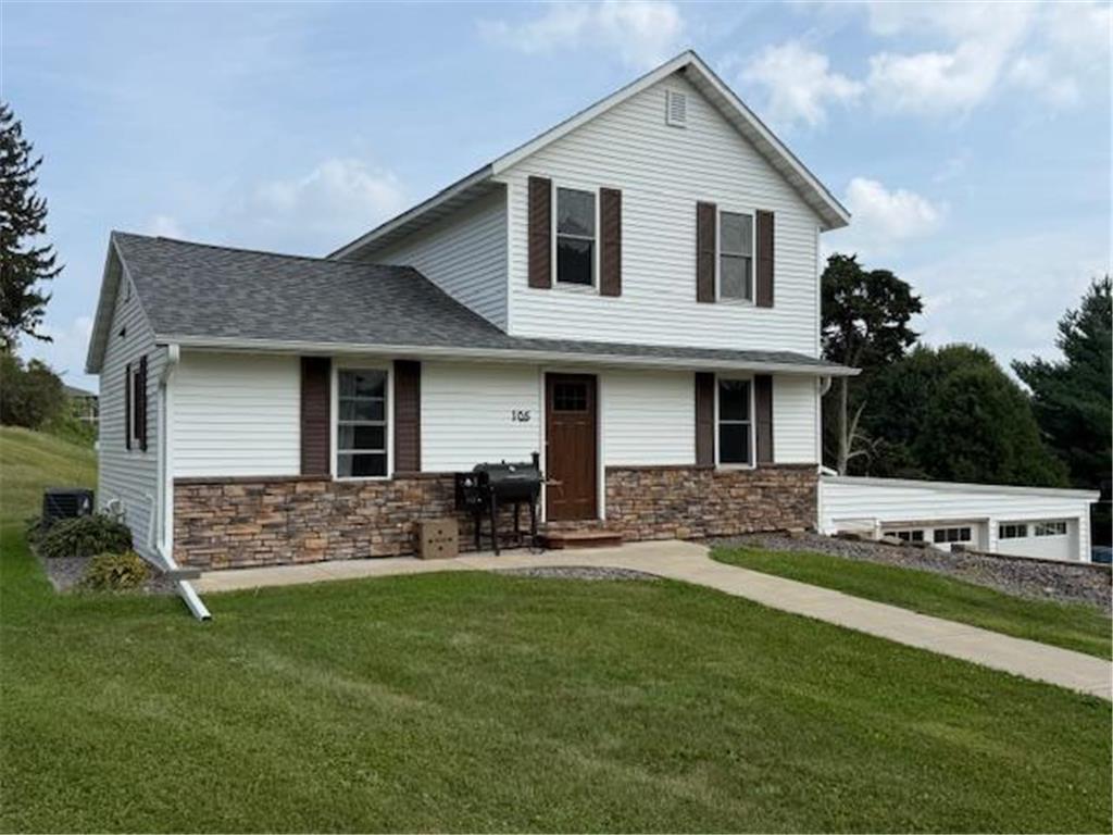 105 5th Street N Brownsville MN 55919 6820084 image1