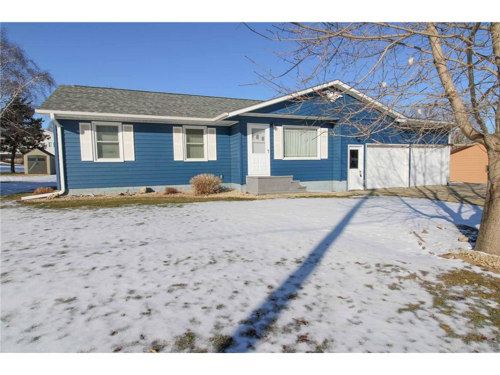 105 5th Street NE Melrose MN 56352 7025858 image1