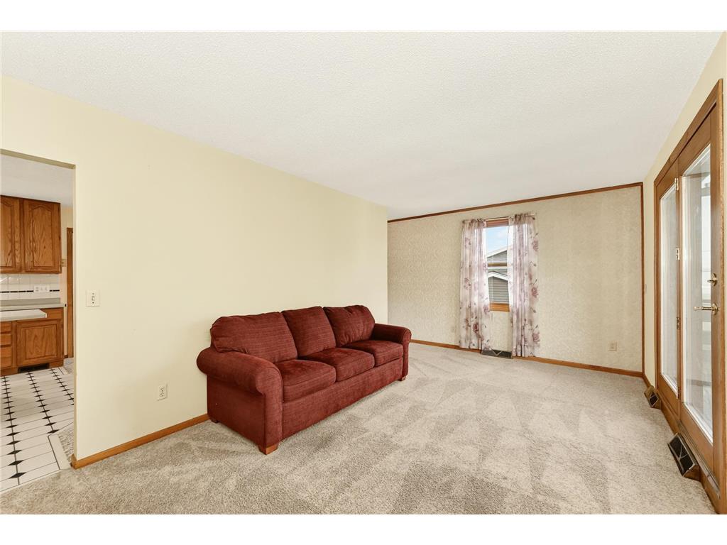105 6th Avenue NW Dodge Center MN 55927 7081618 image18