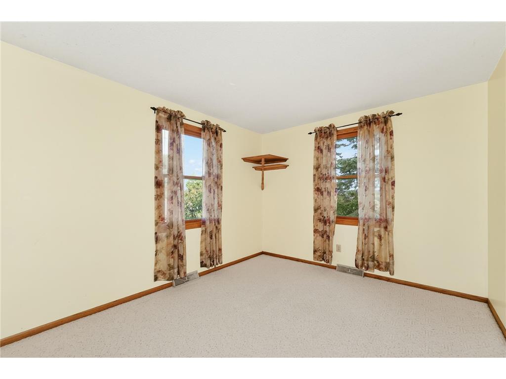 105 6th Avenue NW Dodge Center MN 55927 7081618 image22