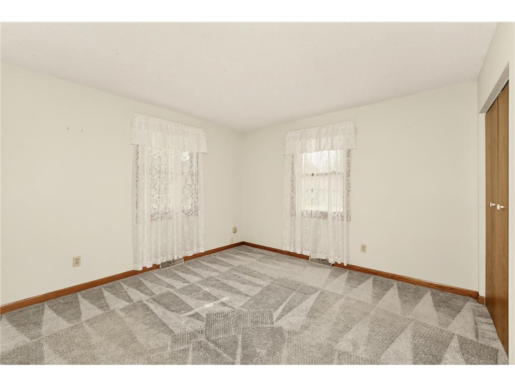 105 6th Avenue NW Dodge Center MN 55927 7081618 image24