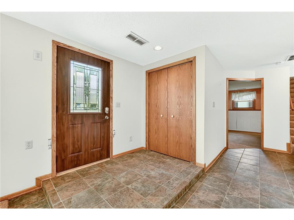 105 6th Avenue NW Dodge Center MN 55927 7081618 image5