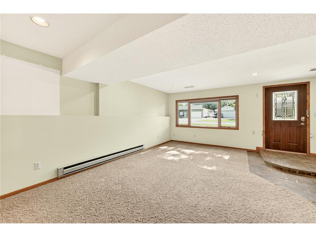 105 6th Avenue NW Dodge Center MN 55927 7081618 image6
