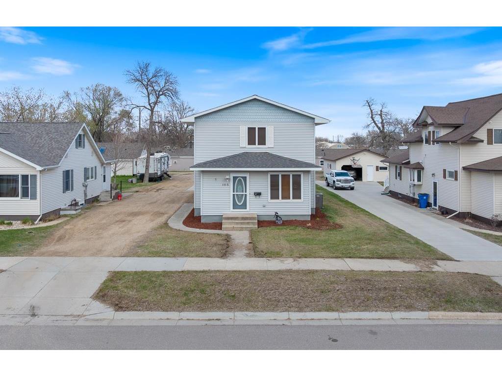 105 9th Street W Canby MN 56220 6707844 image1