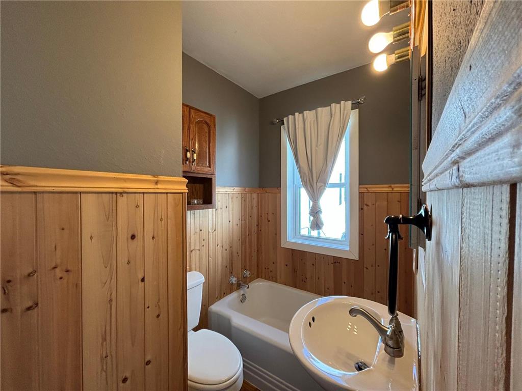 105 Arnold Avenue N Thief River Falls MN 56701 7045192 image18