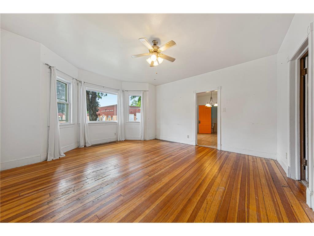 105 Ash Avenue SW Montgomery MN 56069 7100335 image1