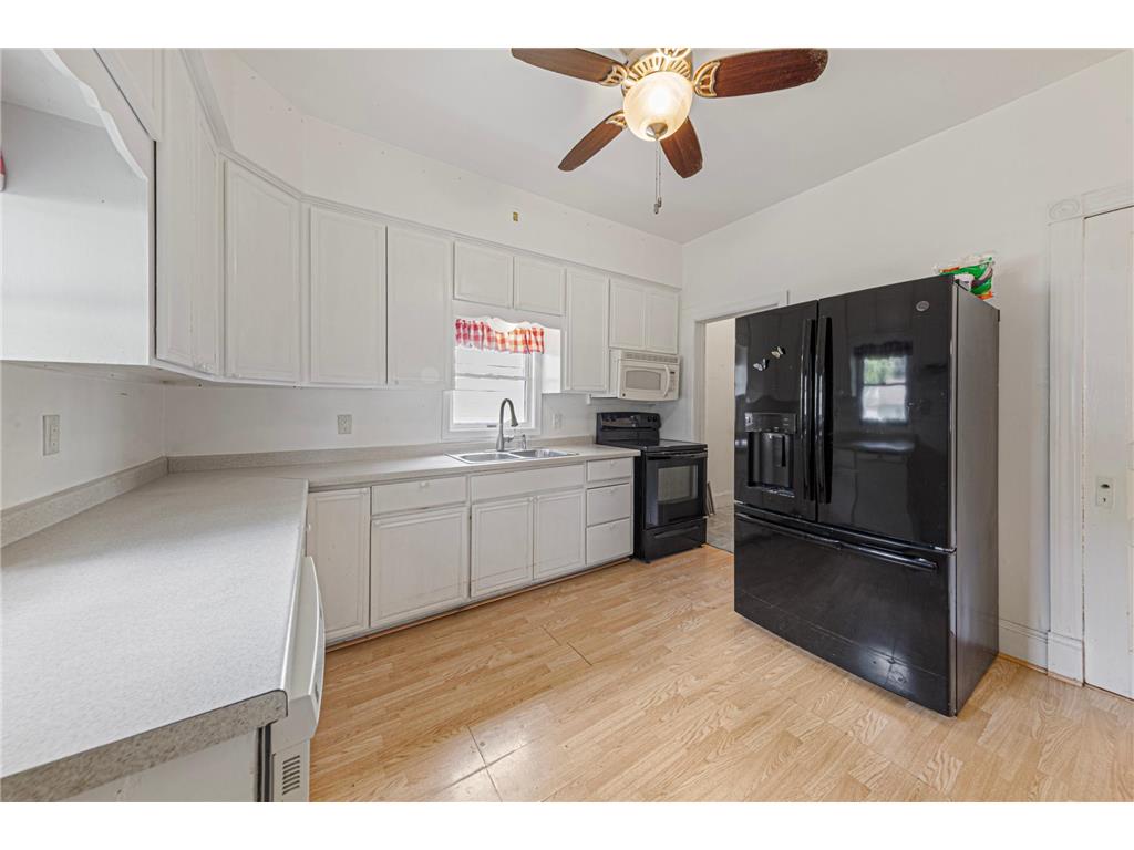 105 Ash Avenue SW Montgomery MN 56069 7100335 image17