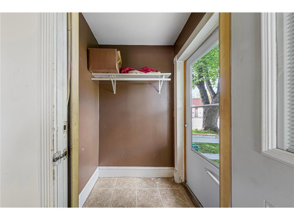 105 Ash Avenue SW Montgomery MN 56069 7100335 image20