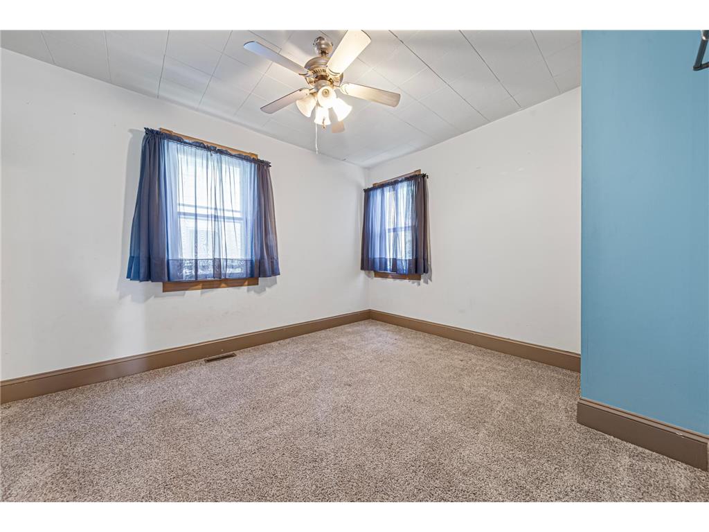 105 Ash Avenue SW Montgomery MN 56069 7100335 image25