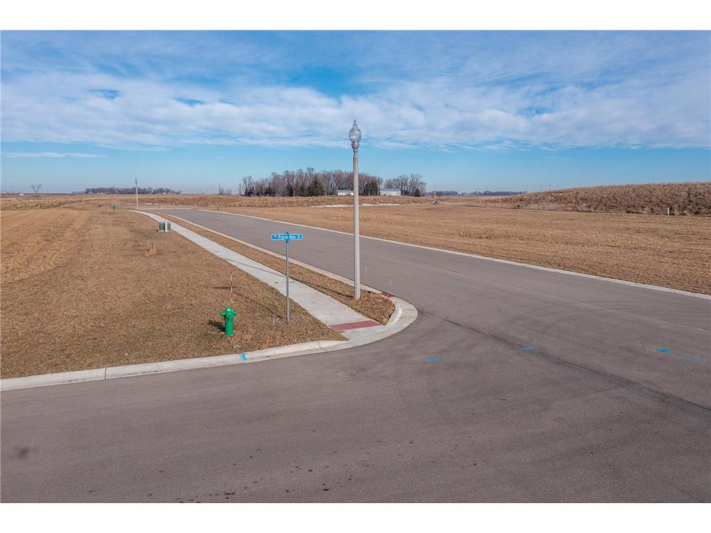 105 Bluestem Drive Blue Earth MN 56013 6646630 image8