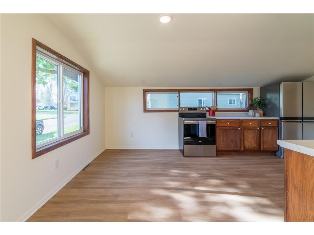 105 Commercial Avenue N Sandstone MN 55072 7066546 image12