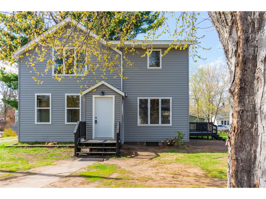 105 Commercial Avenue N Sandstone MN 55072 7066546 image2