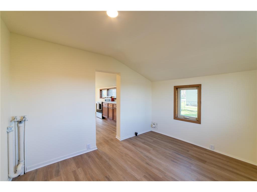 105 Commercial Avenue N Sandstone MN 55072 7066546 image30