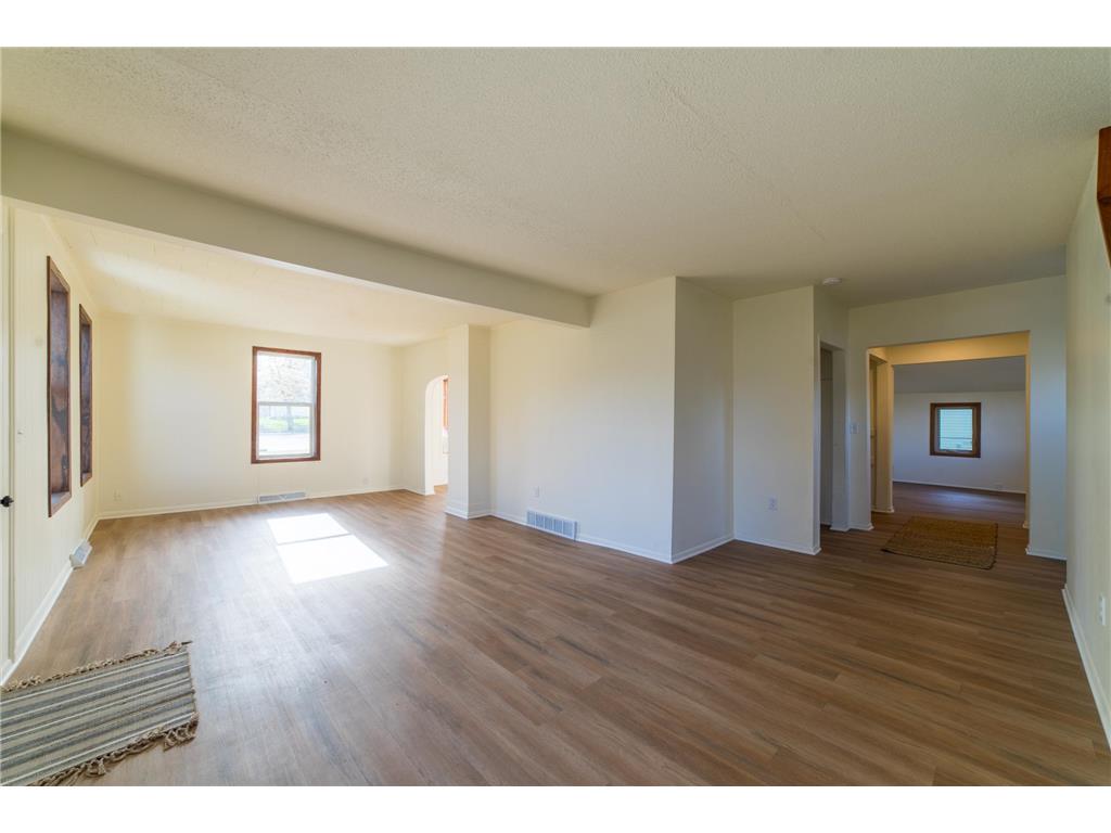105 Commercial Avenue N Sandstone MN 55072 7066546 image33