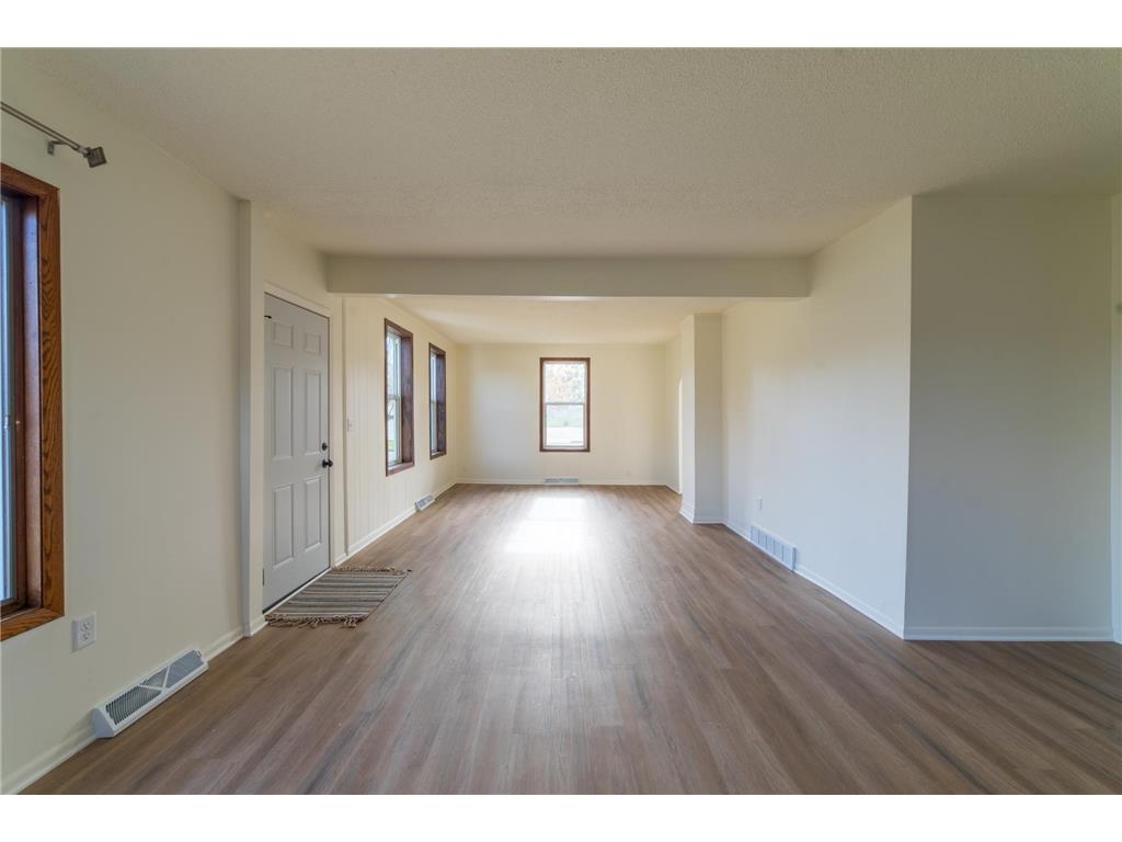 105 Commercial Avenue N Sandstone MN 55072 7066546 image34