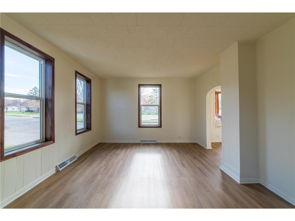 105 Commercial Avenue N Sandstone MN 55072 7066546 image36