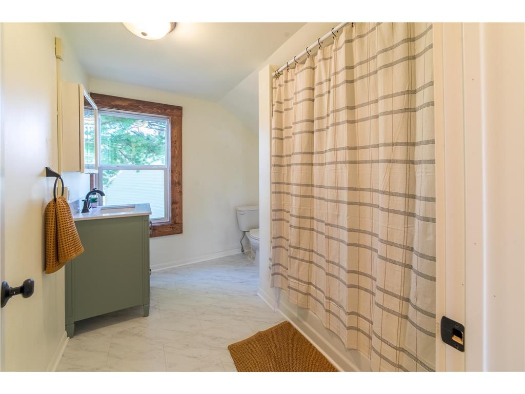 105 Commercial Avenue N Sandstone MN 55072 7066546 image47
