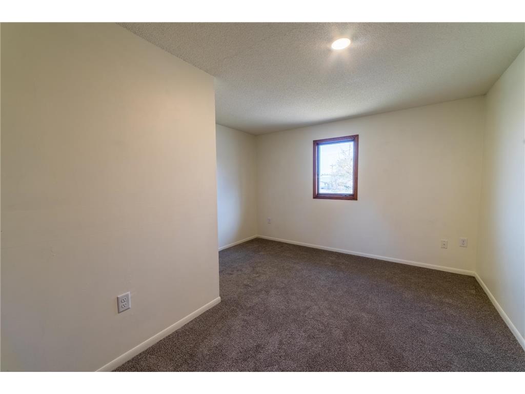 105 Commercial Avenue N Sandstone MN 55072 7066546 image57