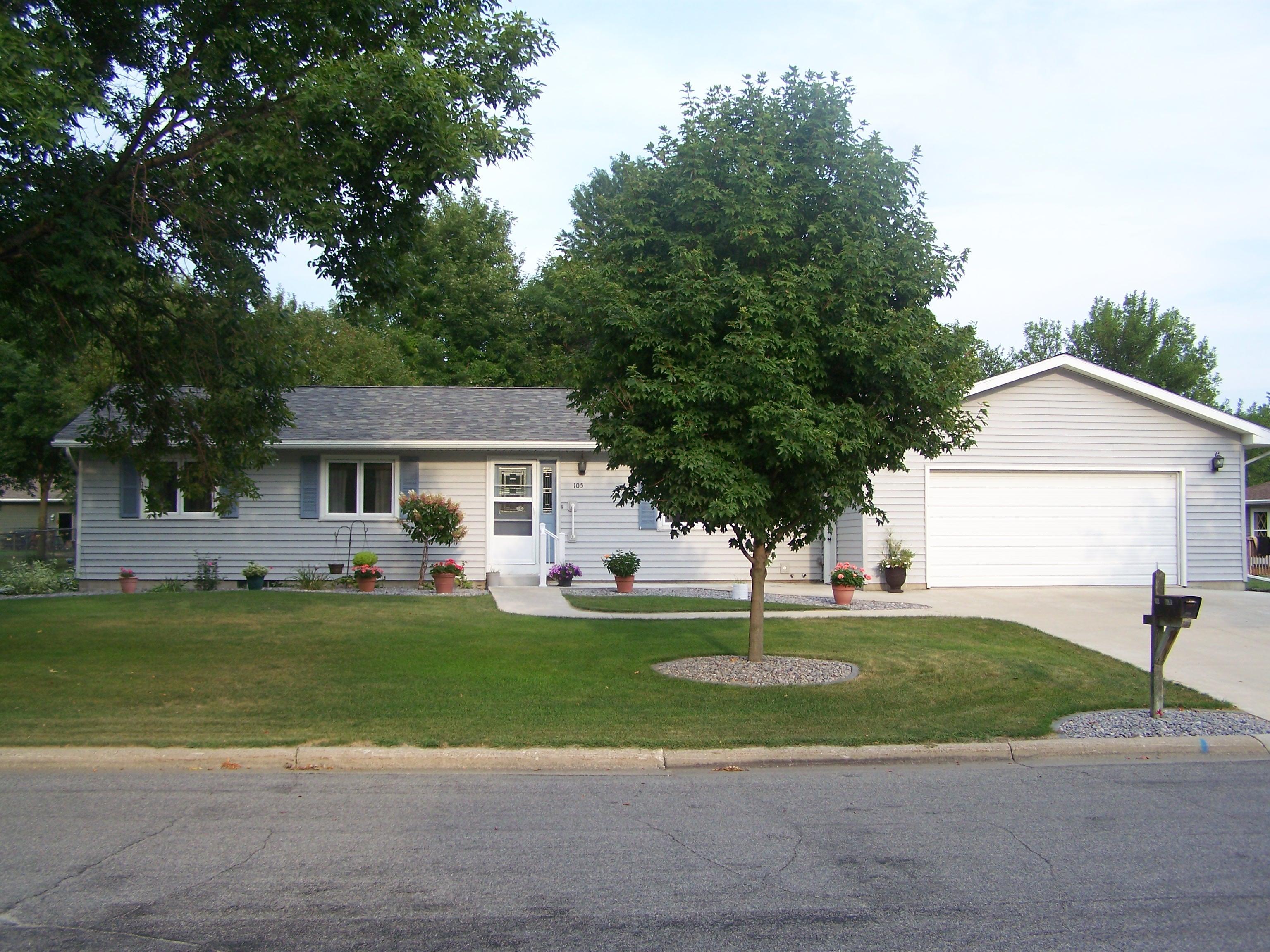 105 Driftwood Drive, Redwood Falls, MN 56283 MLS 5653249 Edina Realty