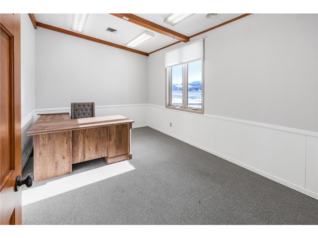 105 E Depot Street Litchfield MN 55355 7017050 image13