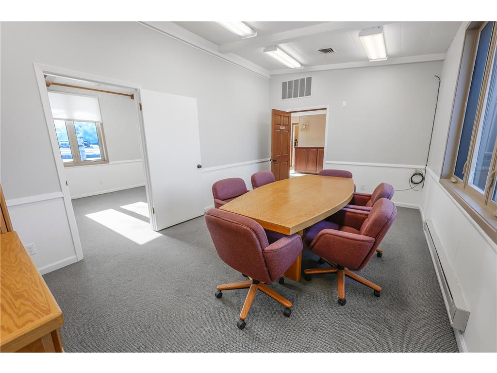 105 E Depot Street Litchfield MN 55355 7017050 image18