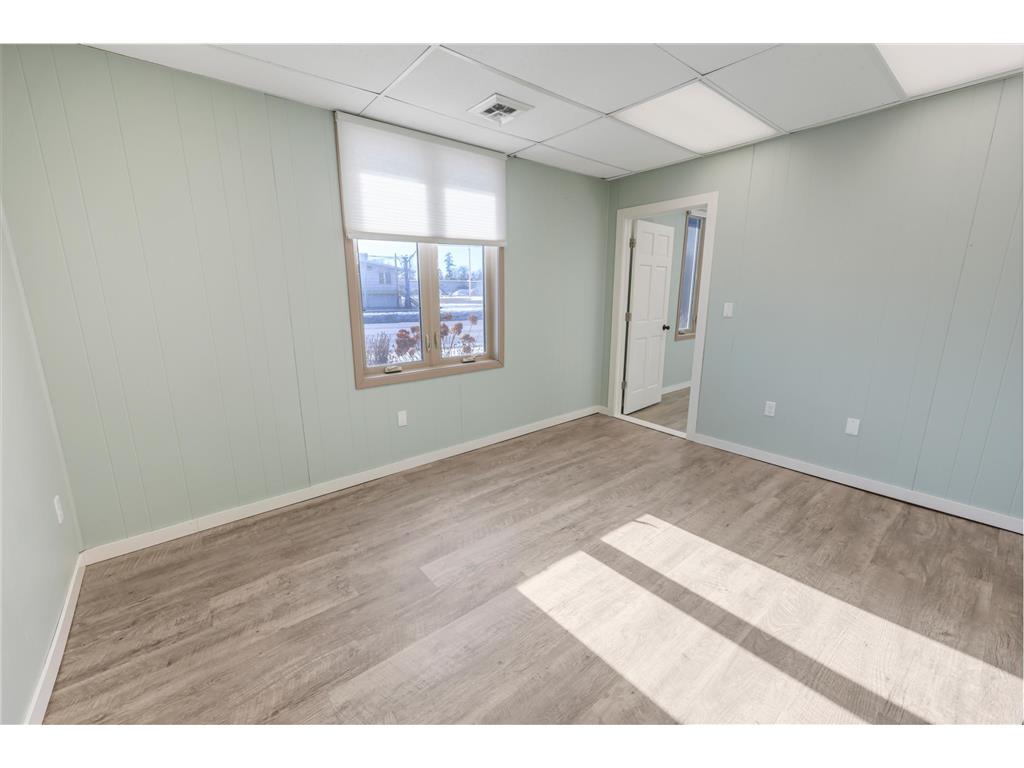 105 E Depot Street Litchfield MN 55355 7017050 image19