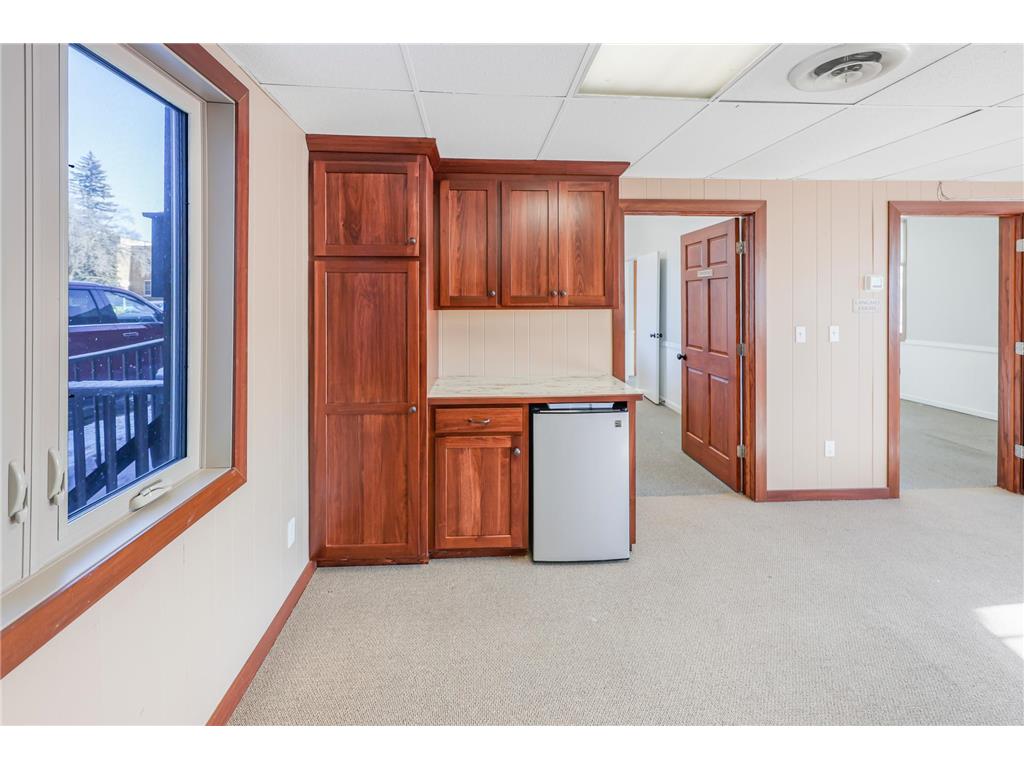105 E Depot Street Litchfield MN 55355 7017050 image2