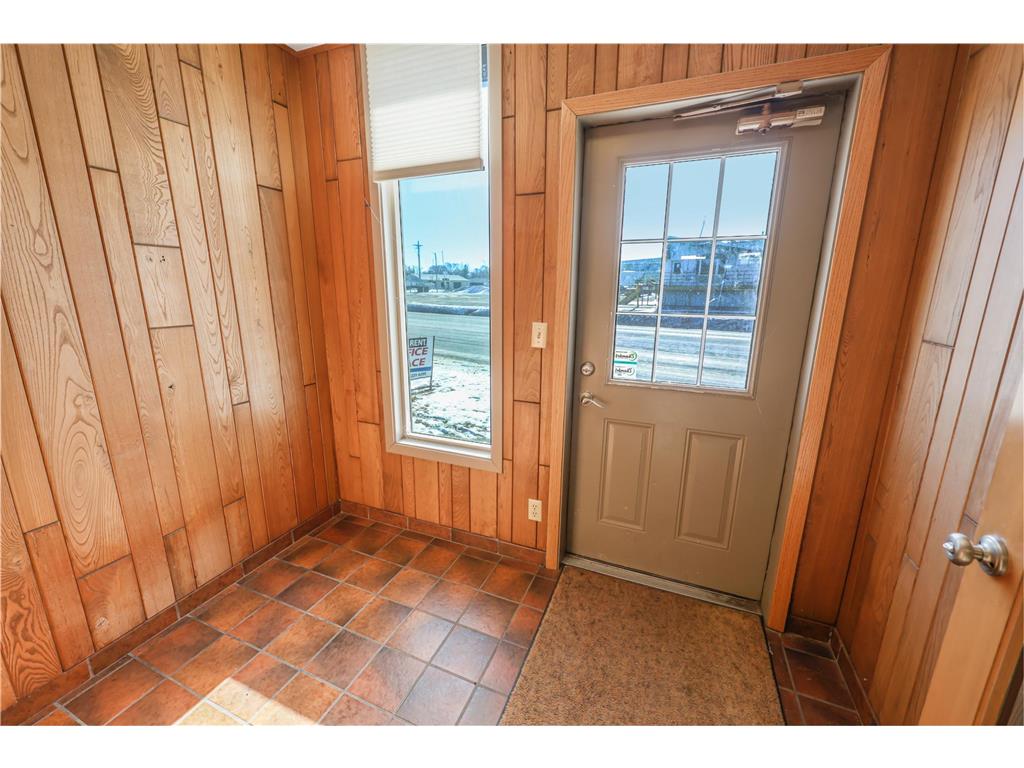 105 E Depot Street Litchfield MN 55355 7017050 image28