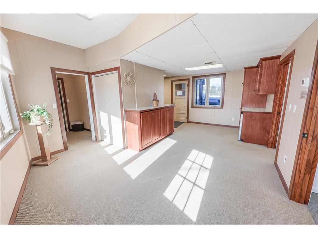 105 E Depot Street Litchfield MN 55355 7017050 image3