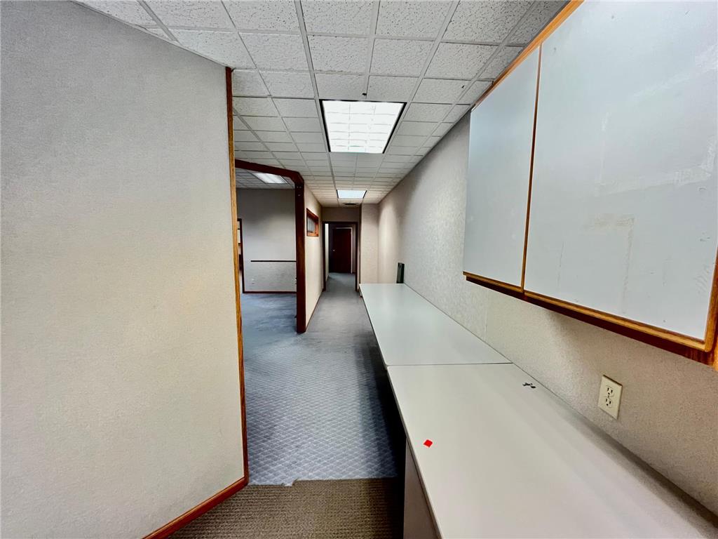 105 E Lincoln Avenue Fergus Falls MN 56537 6636847 image10