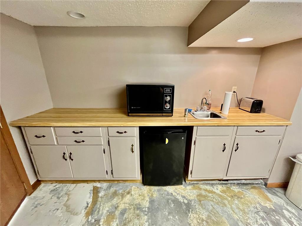 105 E Lincoln Avenue Fergus Falls MN 56537 6636847 image28