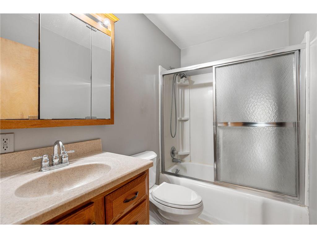 105 Giles Place Albert Lea MN 56007 7078288 image23