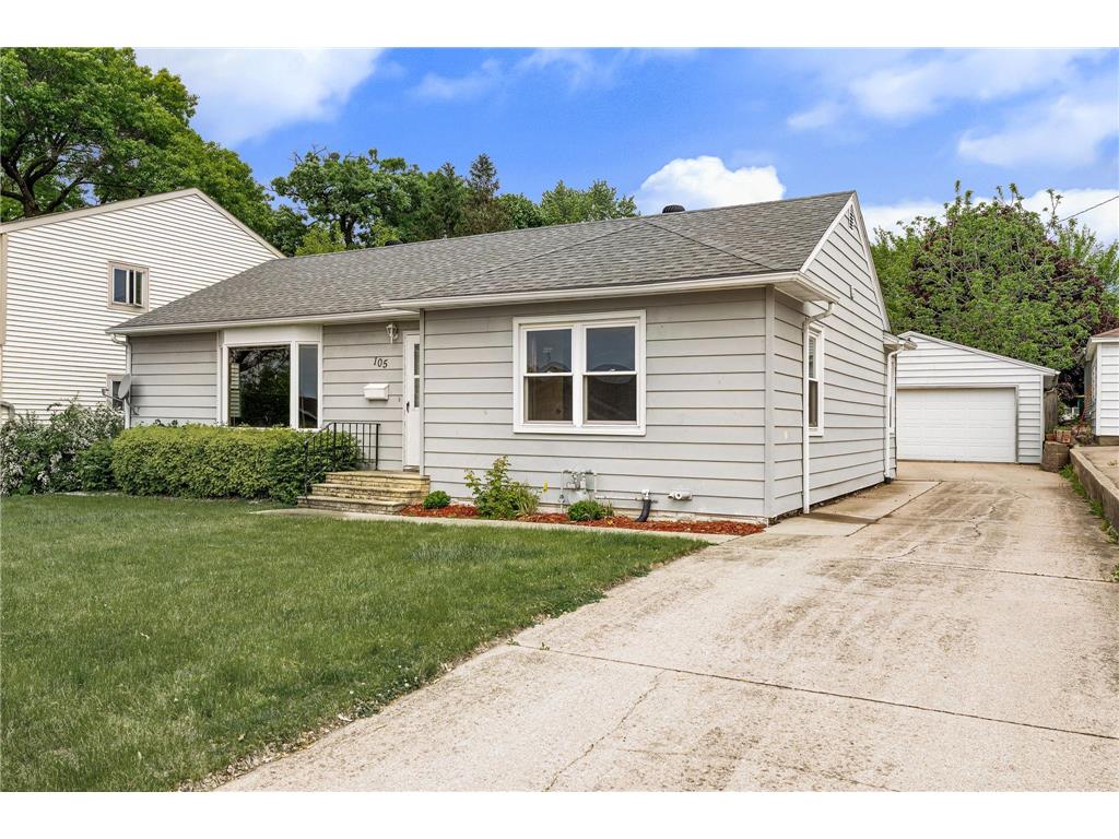 105 Giles Place Albert Lea MN 56007 7078288 image4