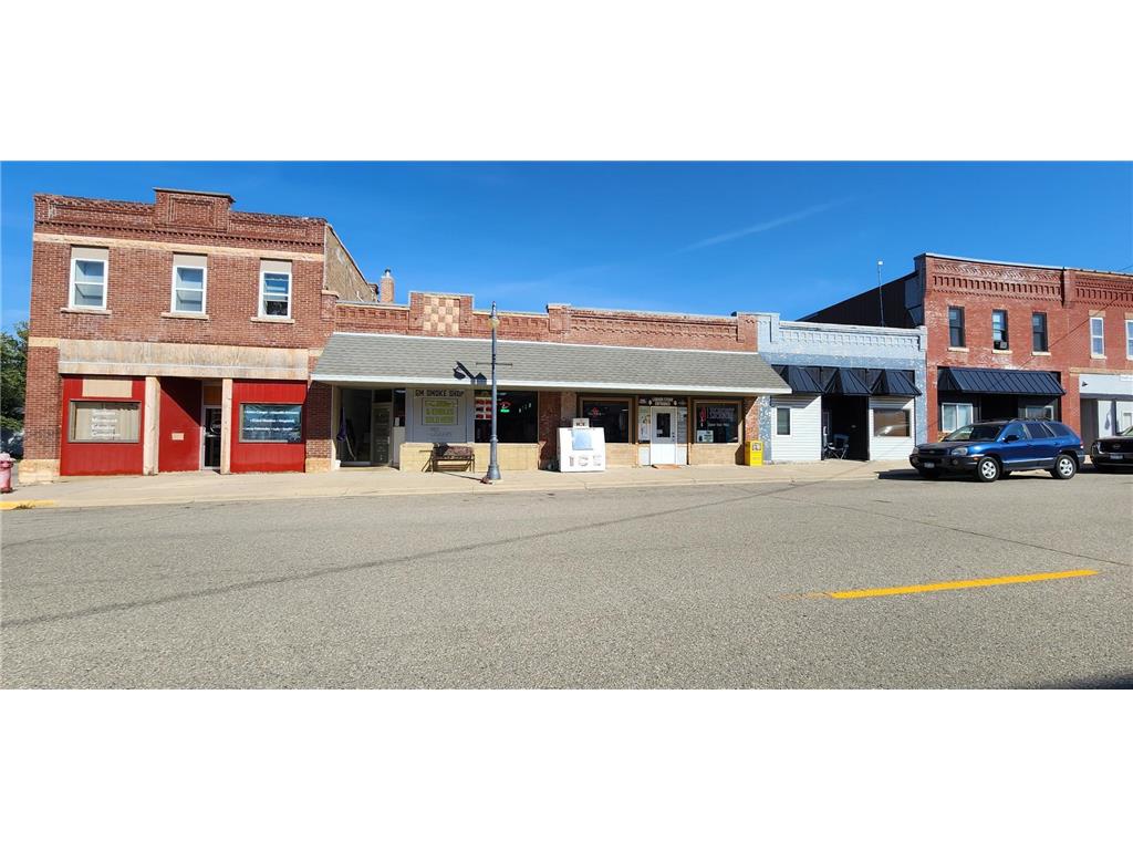 105 Grand Avenue E Grand Meadow MN 55936 6800078 image1