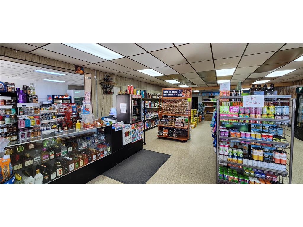 105 Grand Avenue E Grand Meadow MN 55936 6800078 image2