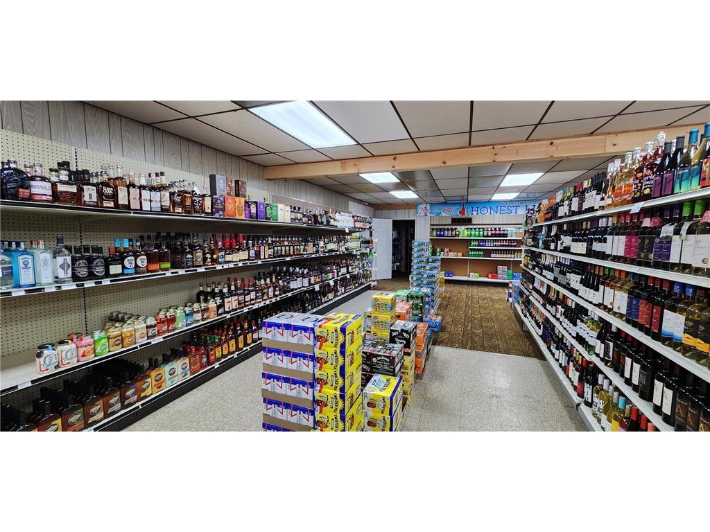 105 Grand Avenue E Grand Meadow MN 55936 6800078 image5