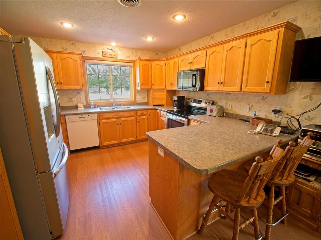 105 Harmon Lane Litchfield MN 55355 7100911 image2