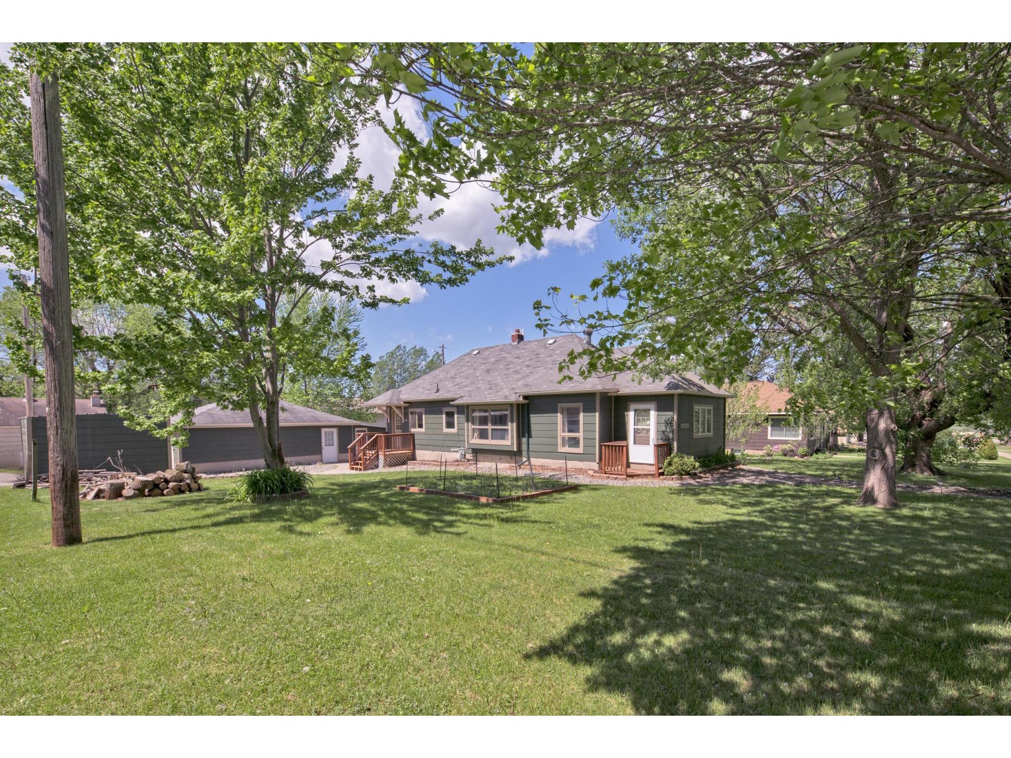 105 Hartley Avenue, Coleraine, MN 55722 MLS 5763826 Edina Realty