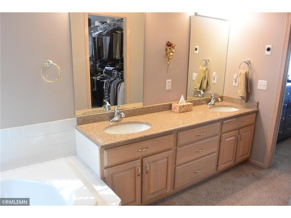 105 Hennepin Avenue N Glencoe MN 55336 6797483 image24