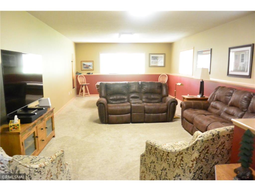 105 Hennepin Avenue N Glencoe MN 55336 6797483 image32