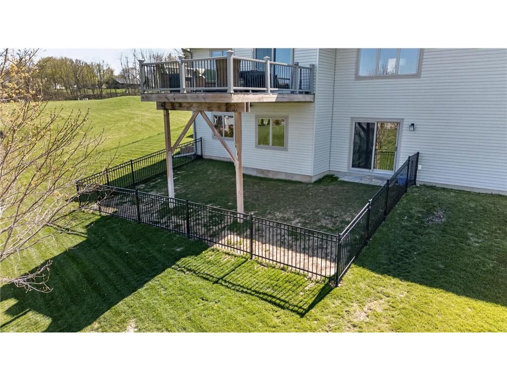 105 Hillwood Drive Lake City MN 55041 7061517 image10
