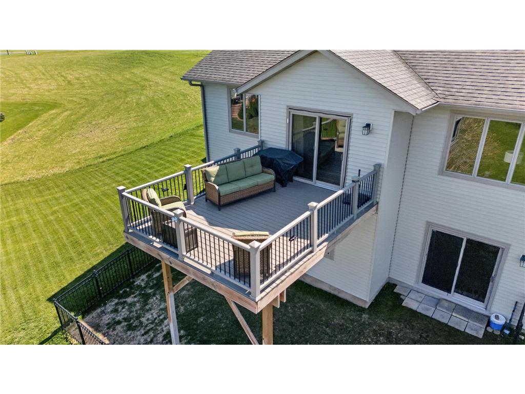 105 Hillwood Drive Lake City MN 55041 7061517 image11