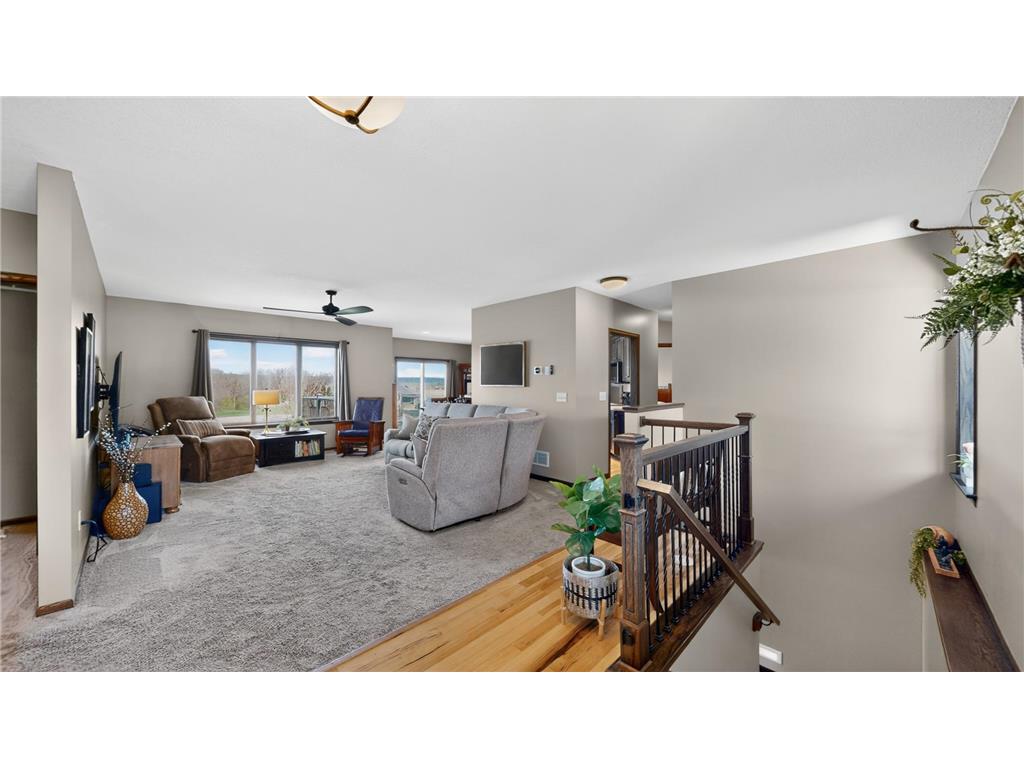 105 Hillwood Drive Lake City MN 55041 7061517 image18