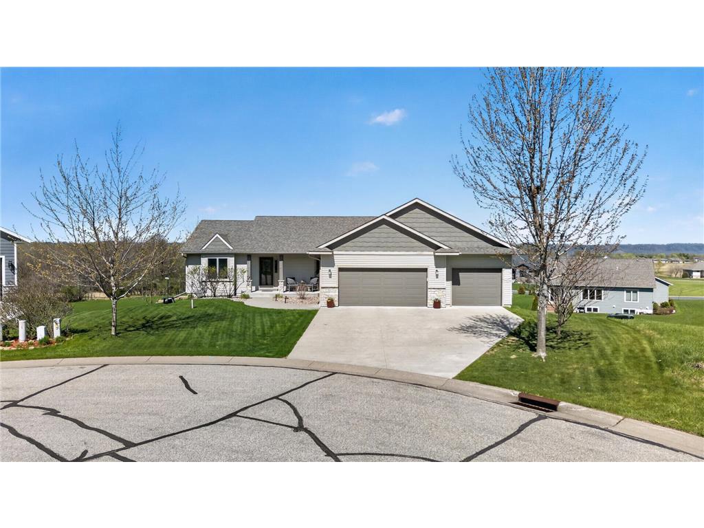105 Hillwood Drive Lake City MN 55041 7061517 image2