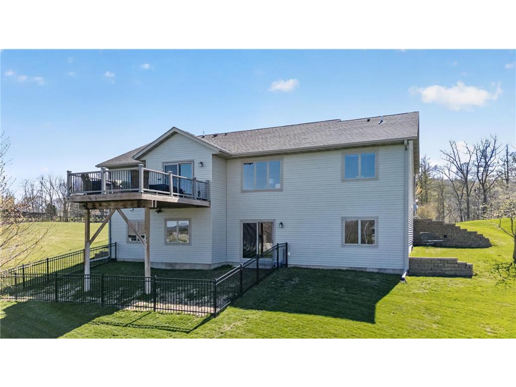 105 Hillwood Drive Lake City MN 55041 7061517 image8