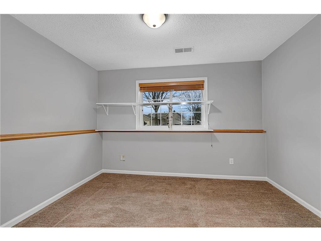 105 Iris Lane NE Saint Joseph MN 56374 7032744 image19