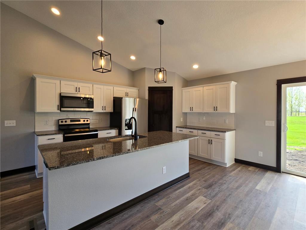 105 Kilkenny Court Green Isle MN 55338 7017978 image2