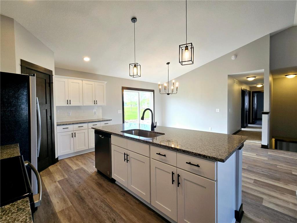 105 Kilkenny Court Green Isle MN 55338 7017978 image4