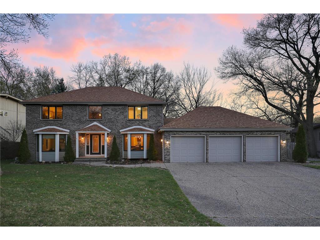 105 Krestwood Drive Burnsville MN 55337 6527475 image1