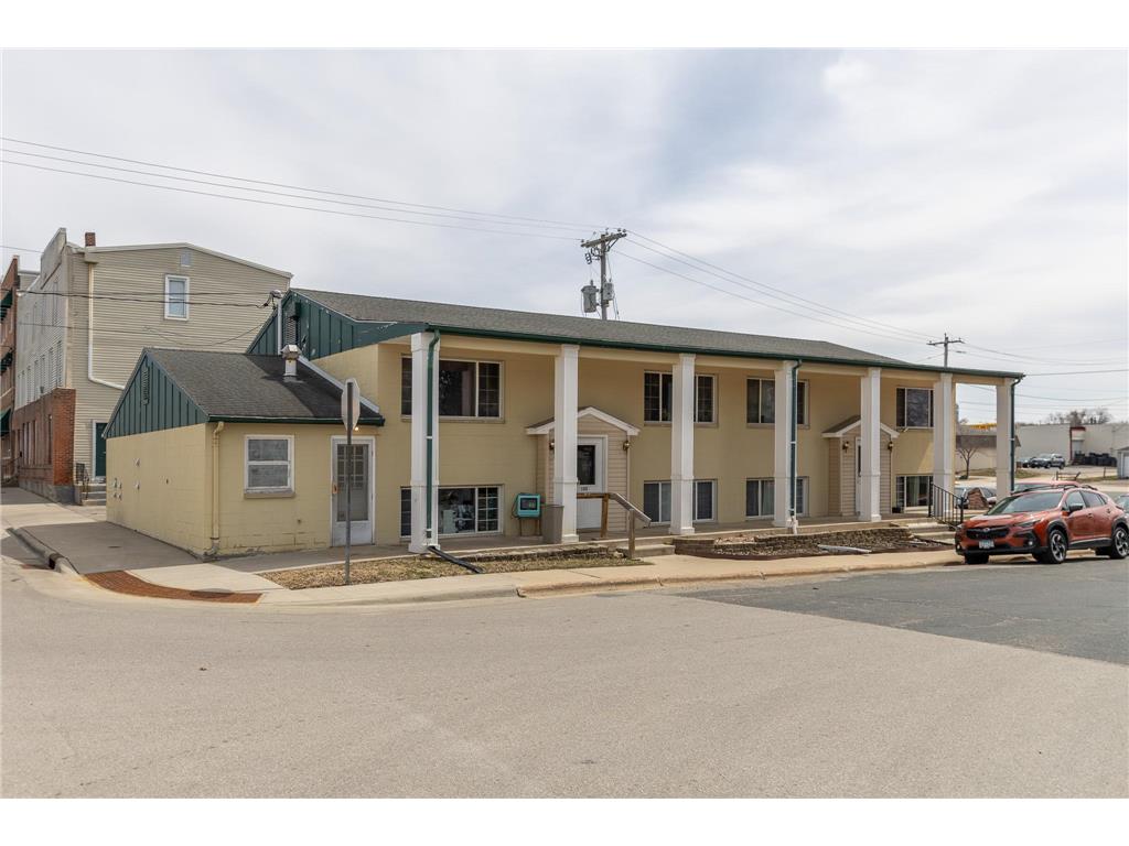 105 Main Street S Stewartville MN 55976 7054657 image4